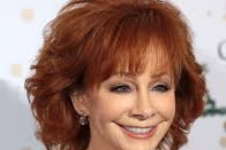 What is Reba Mcentire Net worth? Bio, Wiki, Age, Height, Education, Career, Net Worth, Family, Boyfriend And More