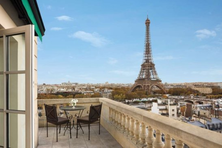 Where To Stay Near The Eiffel Tower